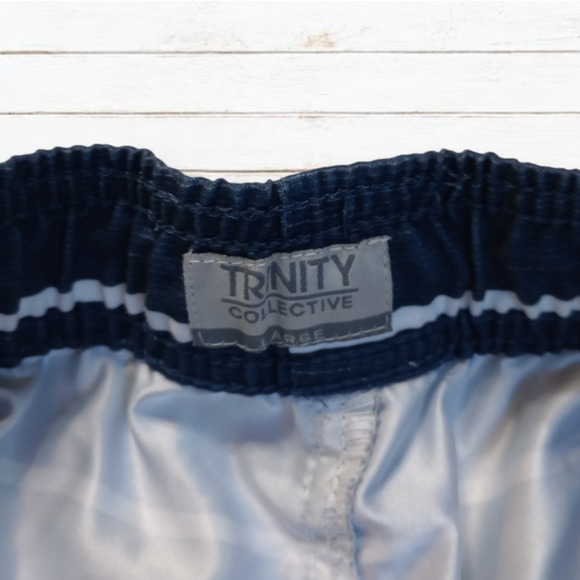 TRINITY Collective Men's American Flag Swim Trunks‎ Size Large - Picture 5 of 5